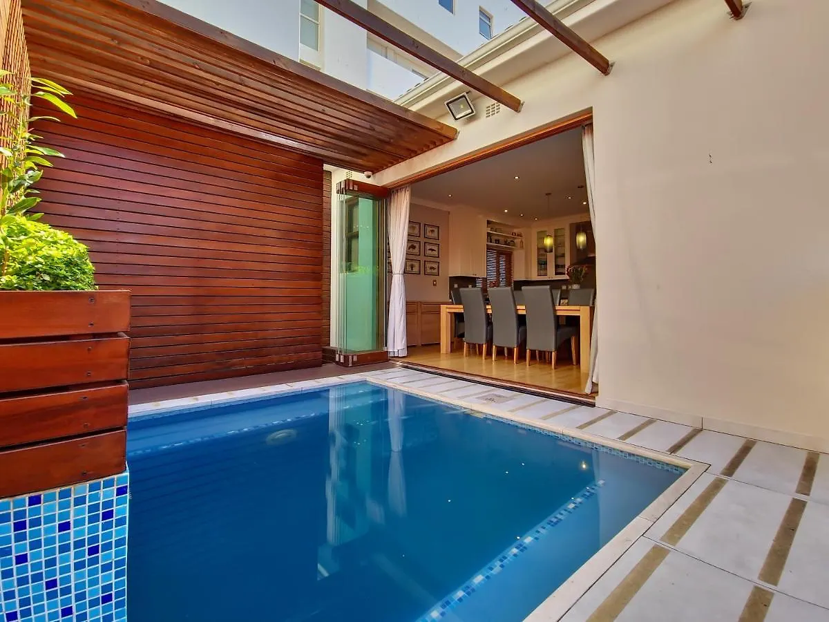 Cottage 8 - Virginia Avenue Villas Cape Town Holiday home