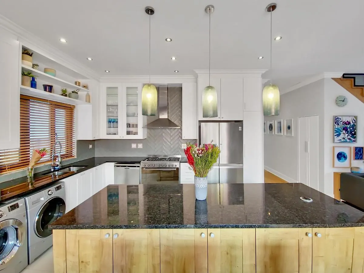 Cottage 8 - Virginia Avenue Villas Cape Town 0*,  South Africa